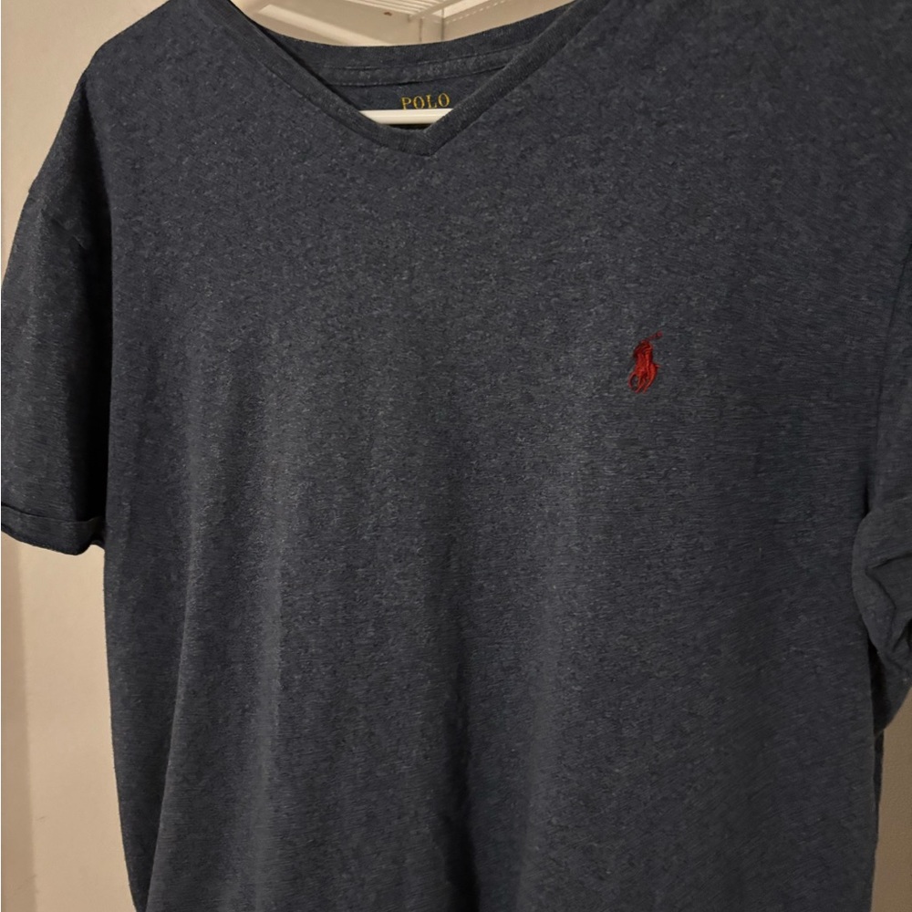 Polo size L Gray T-Shirt with red polo sign